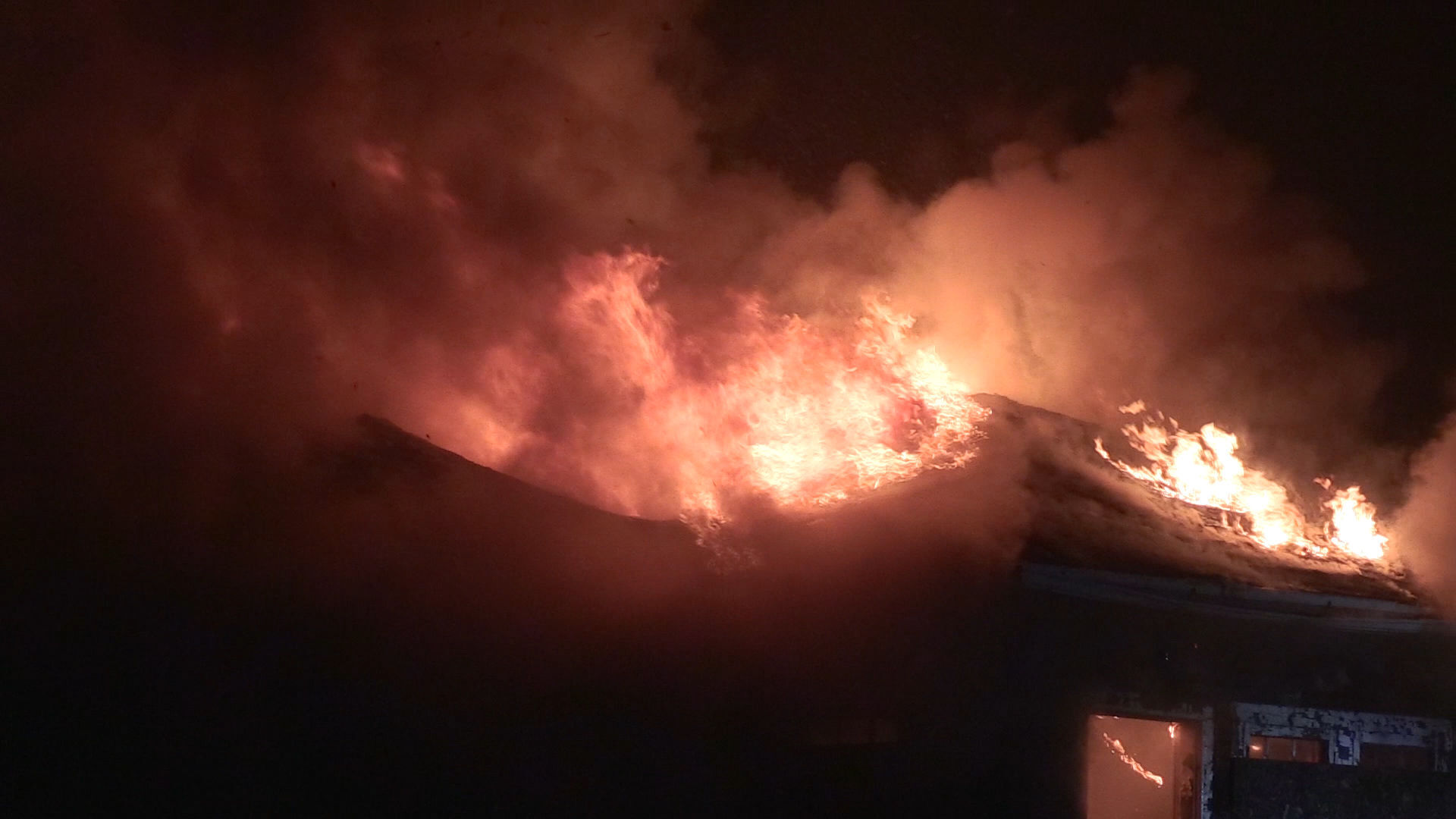 Multiple fires burn overnight in Gary